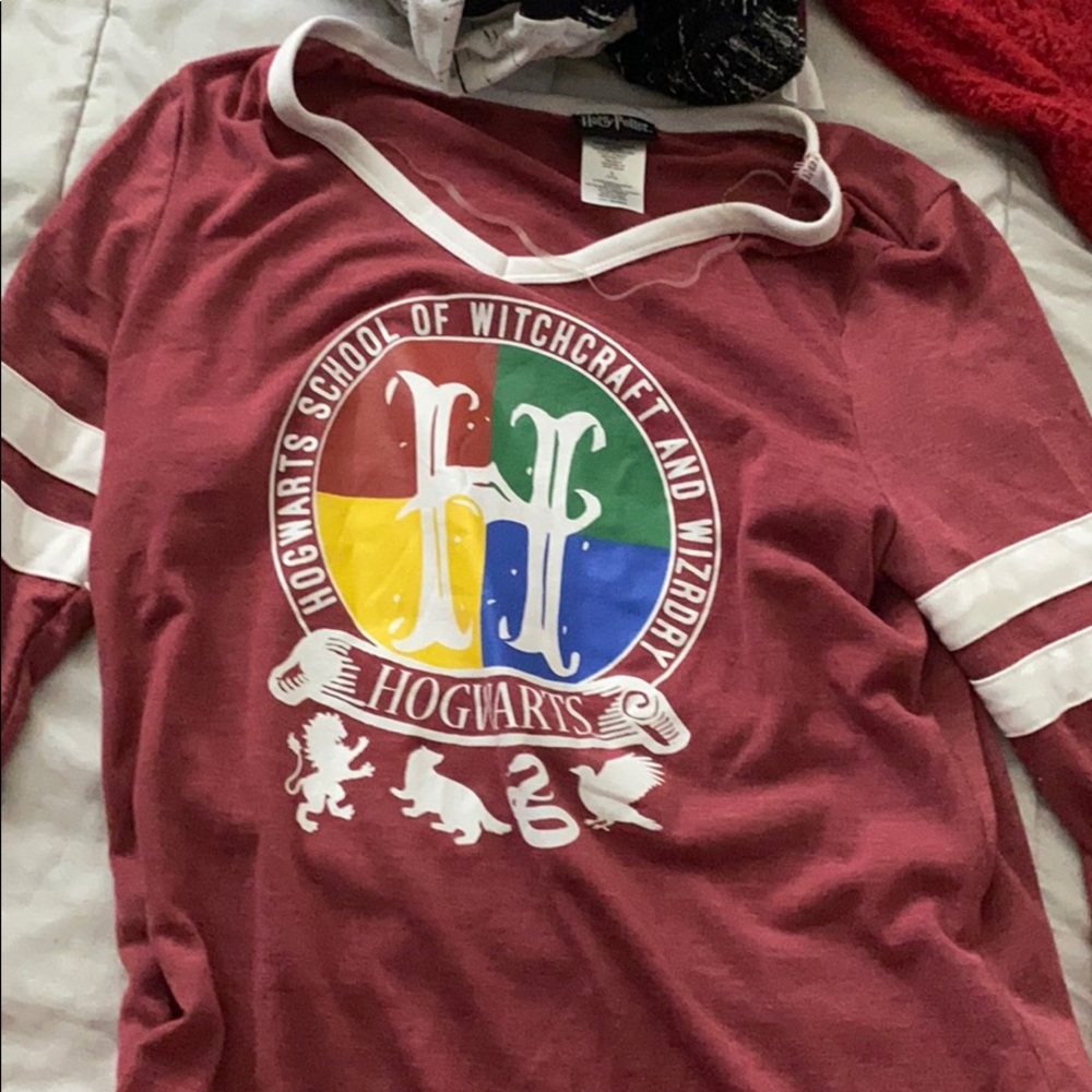 Hogwarts long sleeve tee